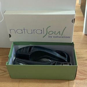 Brand New NaturalSoul by Naturalizer wedge shoes